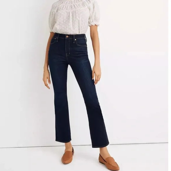 Madewell Denim - Madewell Curvy Cali Demi Boot Jeans Women's Size 26 Petite Larkspur Tencel